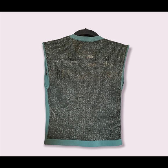 Guess Mesh Back Crop Tank - Picture 2 of 2